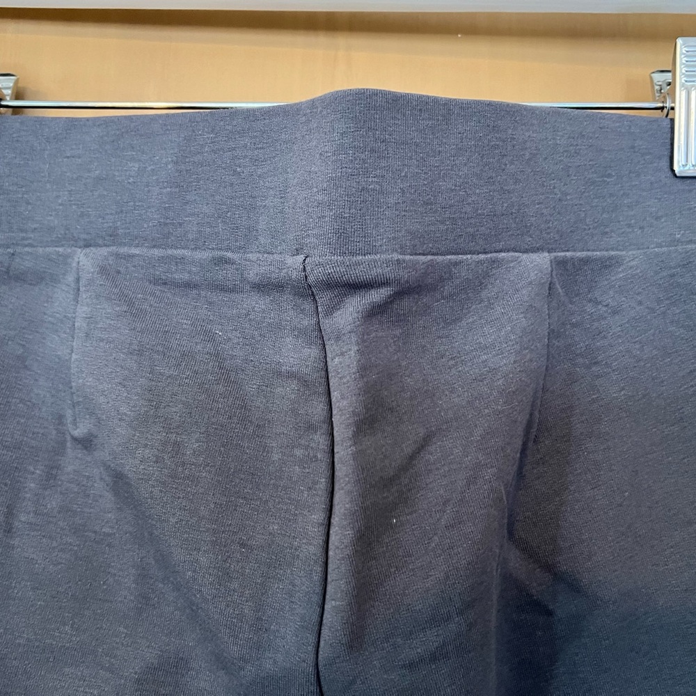 JJill Pure Jill Slim Leg Cropped knit pants. Granite (GRAY). XS. NWT - Picture 5 of 10